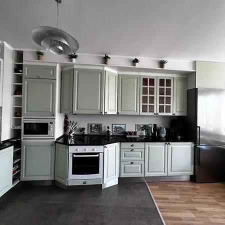 アパート For Rent In Sunny Beach/ ネセバル