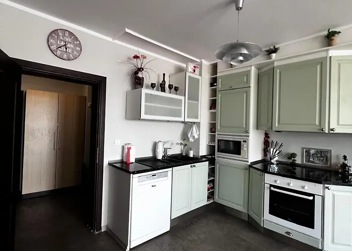 アパート For Rent In Sunny Beach/ *