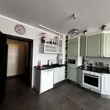 דירה For Rent In Sunny Beach/ *