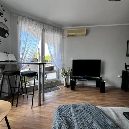 דירה For Rent In Sunny Beach/