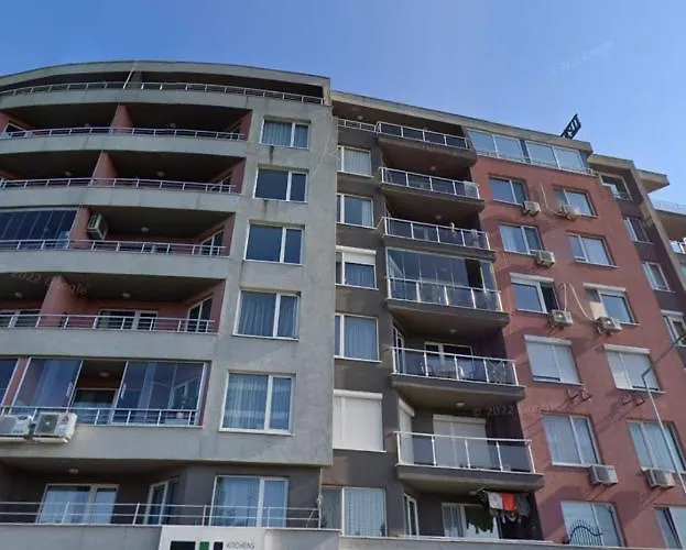 For Rent In Sunny Beach/ *