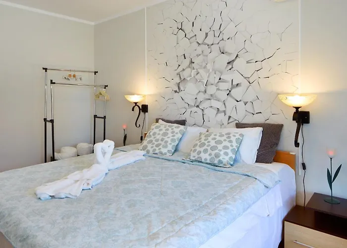 For Rent In Sunny Beach/ *